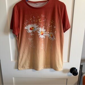 Women's Ombre Daisy Short Sleeve Tee - Rust to Cream